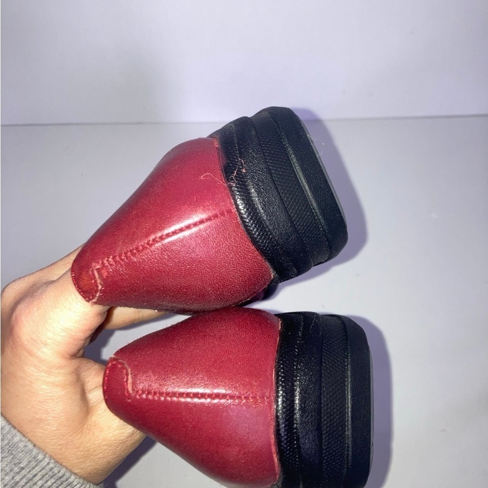 Hush puppies red loafers Women's size 9N Red Leather Flats upper leather - Picture 3 of 8
